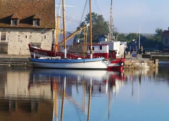 Appartement Cosy A Honfleur De 40 M² Avec Parking Prive 公寓
